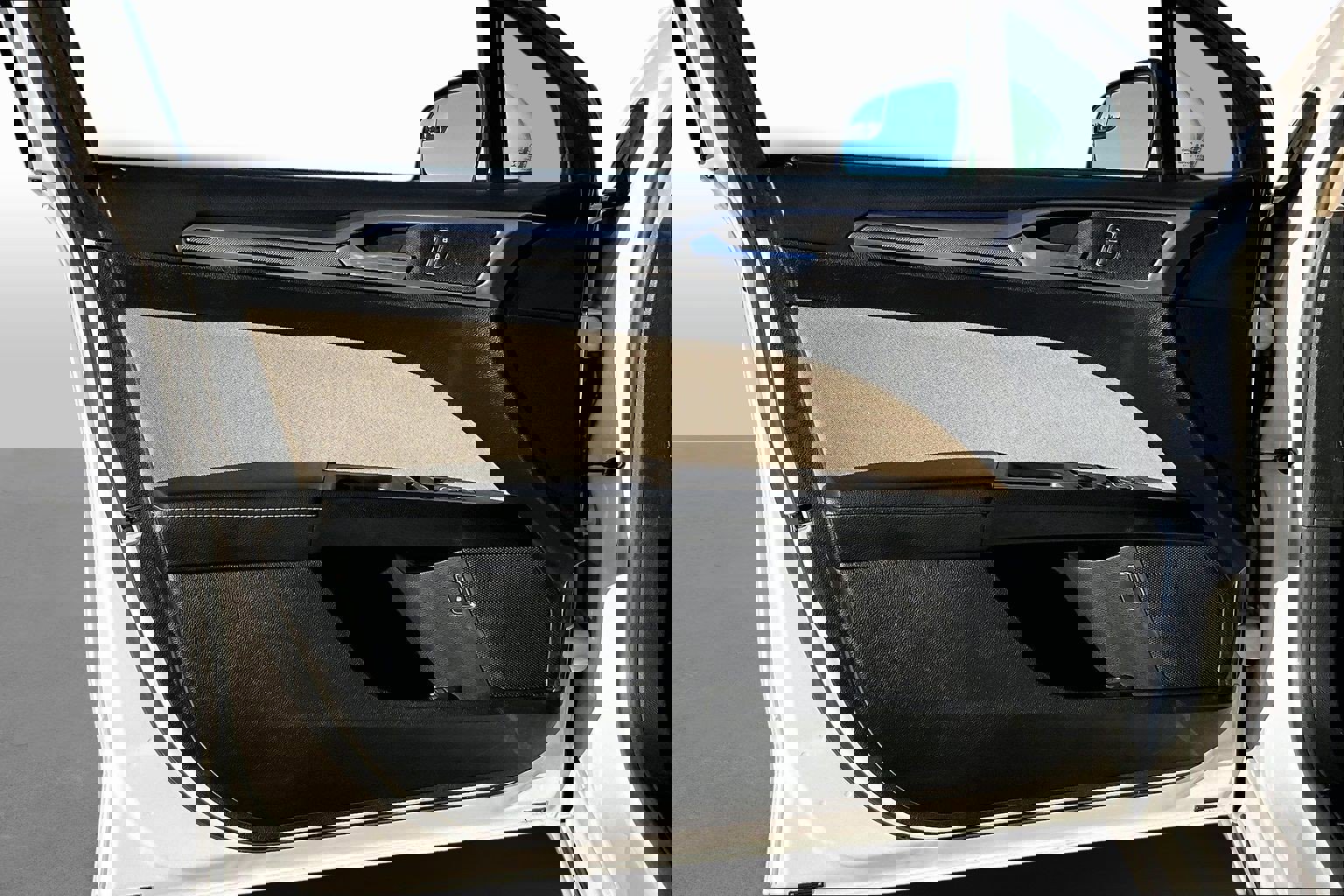 Used 2018 Ford Fusion S image 16