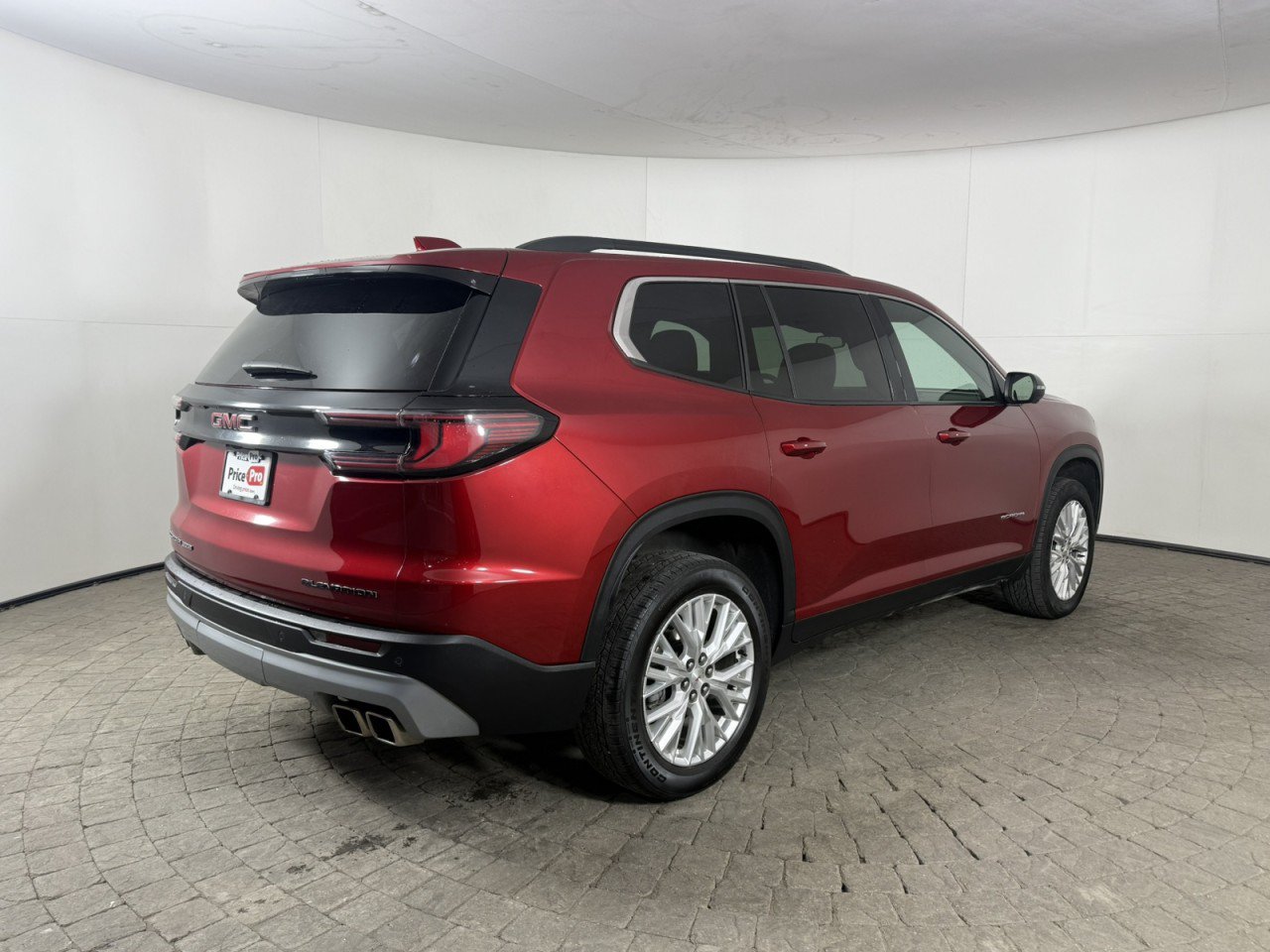 Used 2024 GMC Acadia Elevation AWD/4WD image 9