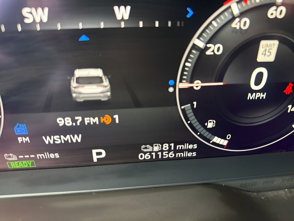 Used 2023 Mitsubishi Outlander SE image 24