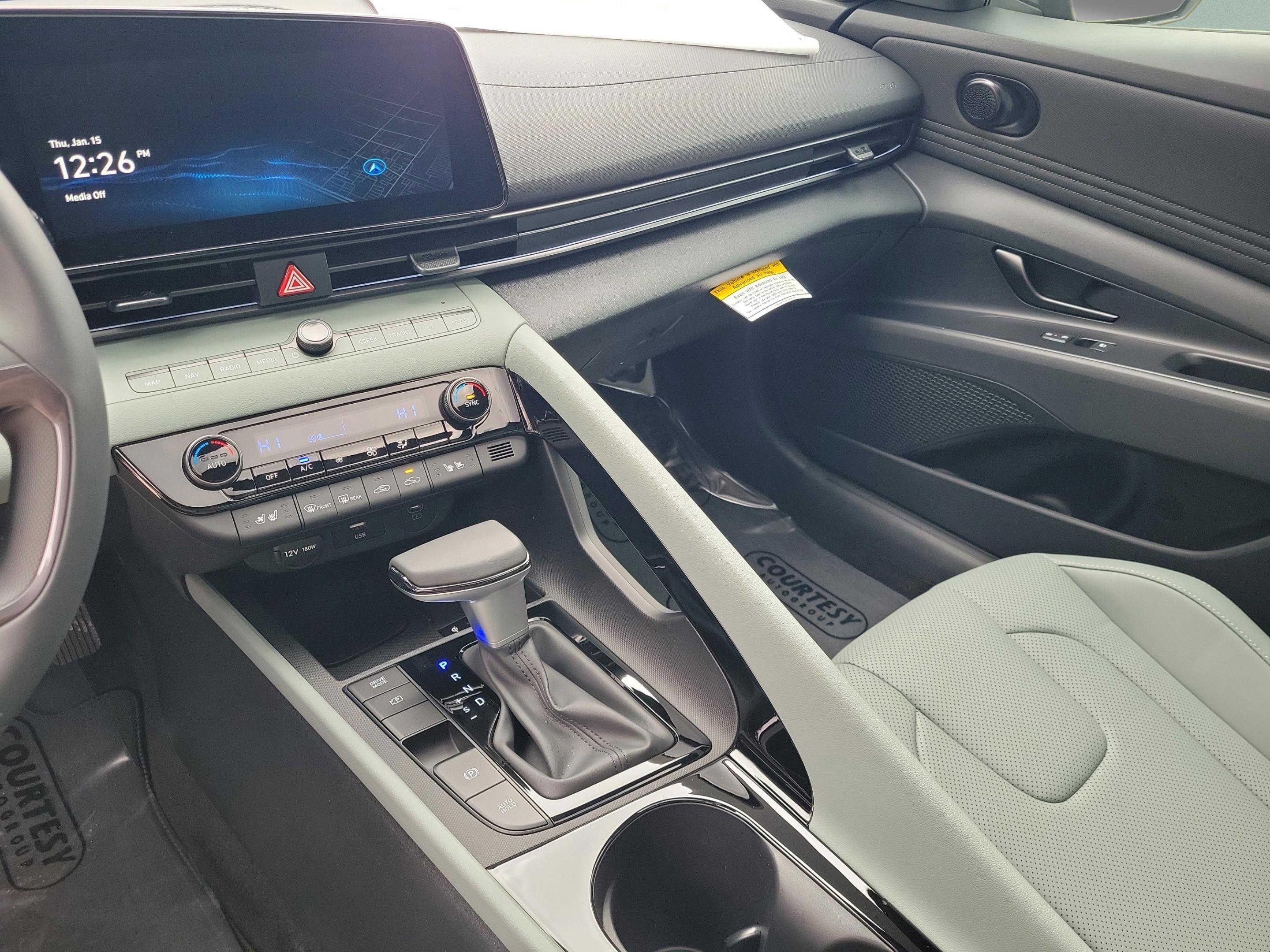 New 2026 Hyundai Elantra Limited image 26