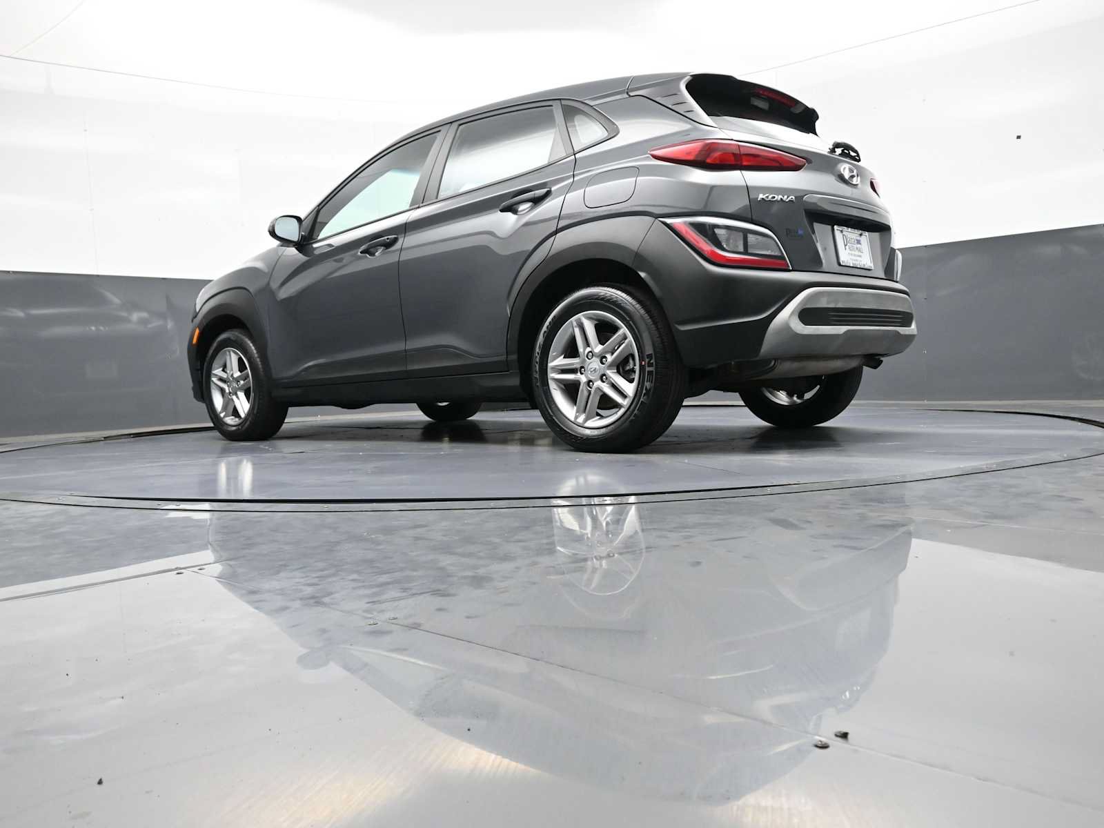 Used 2023 Hyundai Kona SE w/ Cargo Package AWD/4WD image 30