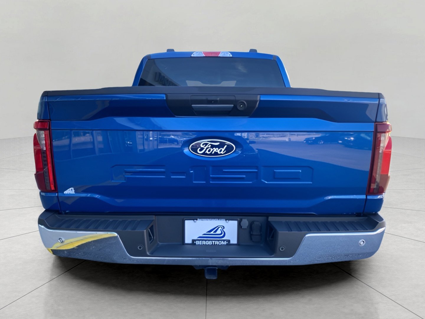 Used 2024 Ford F150 XLT w/ Mobile Office Package image 7