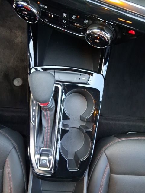 Used 2024 Chevrolet Trax RS w/ Driver Confidence Package image 18