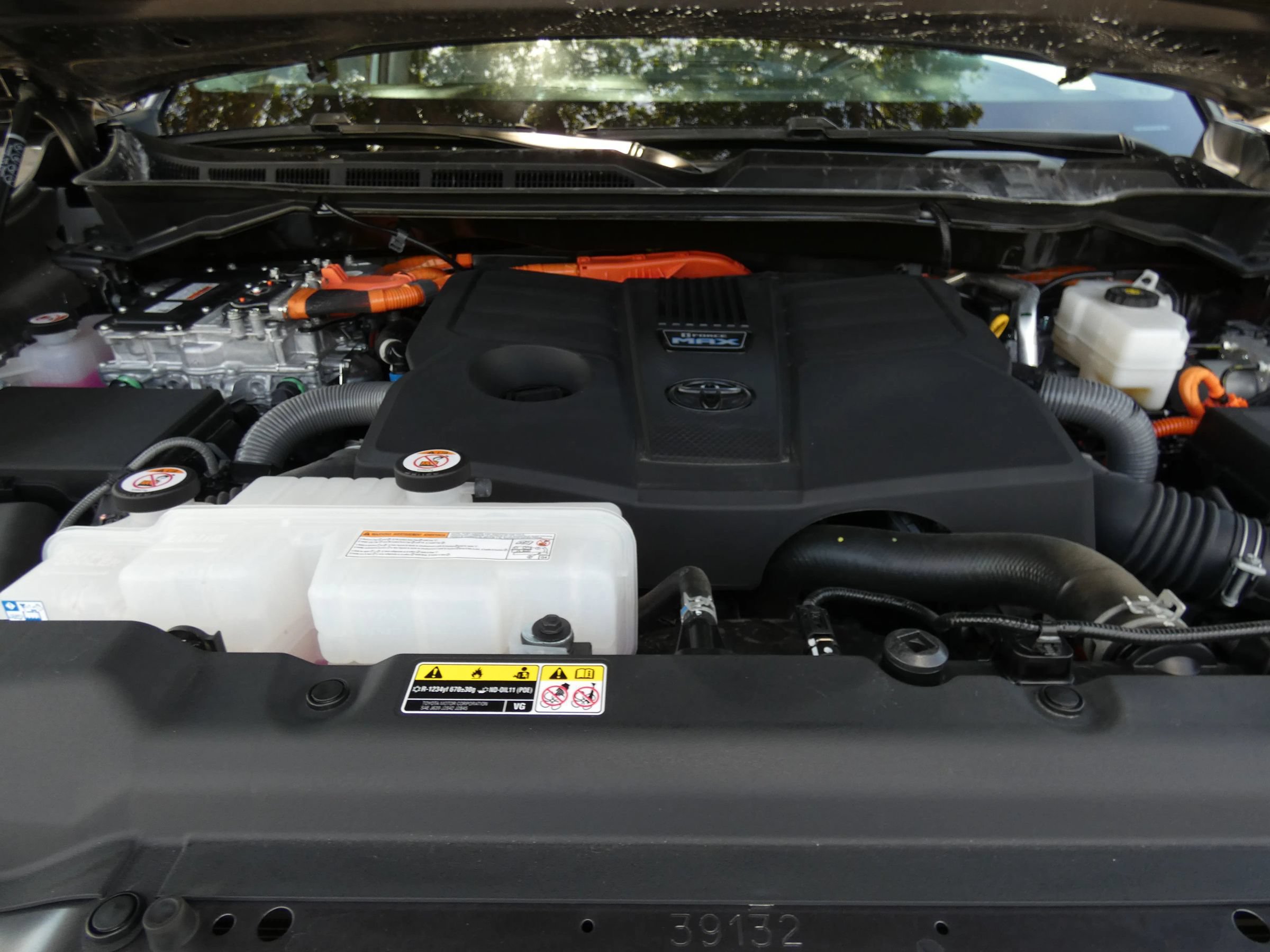 Used 2024 Toyota Tundra Limited w/ TRD Off-Road Package AWD/4WD image 91