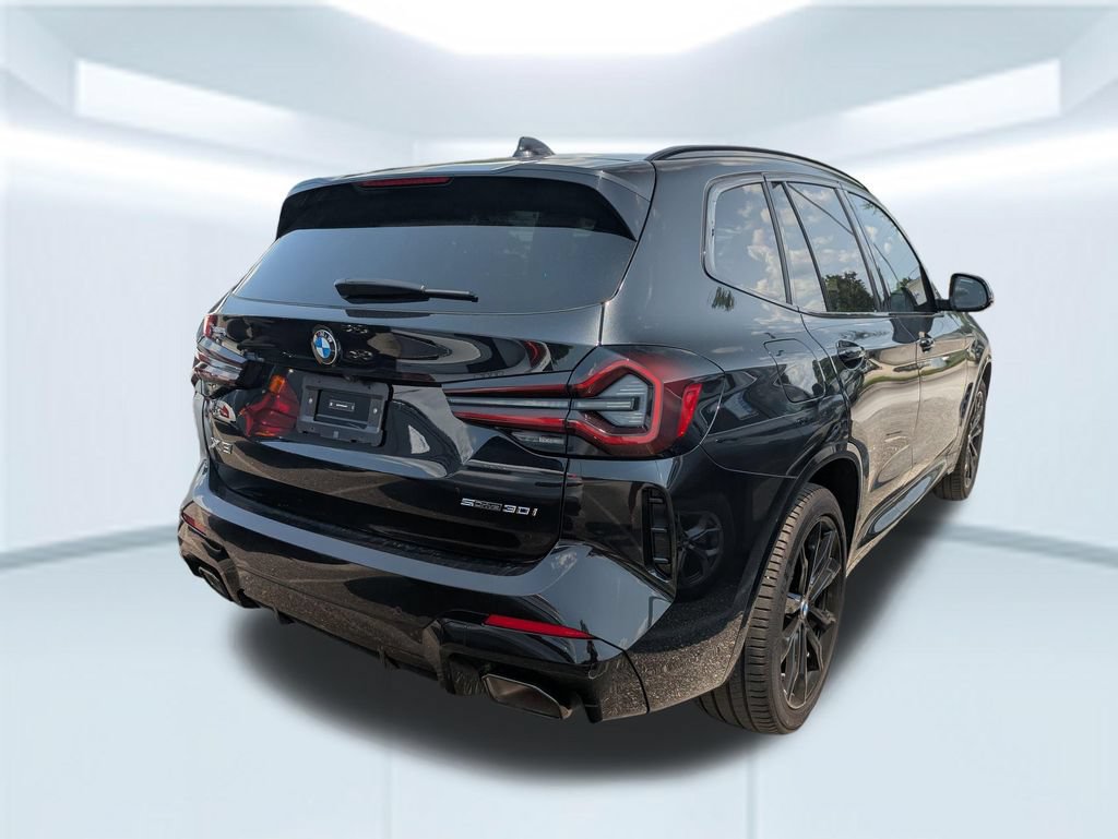 Used 2024 BMW X3 sDrive30i w/ Premium Package w/ZPA RWD image 2
