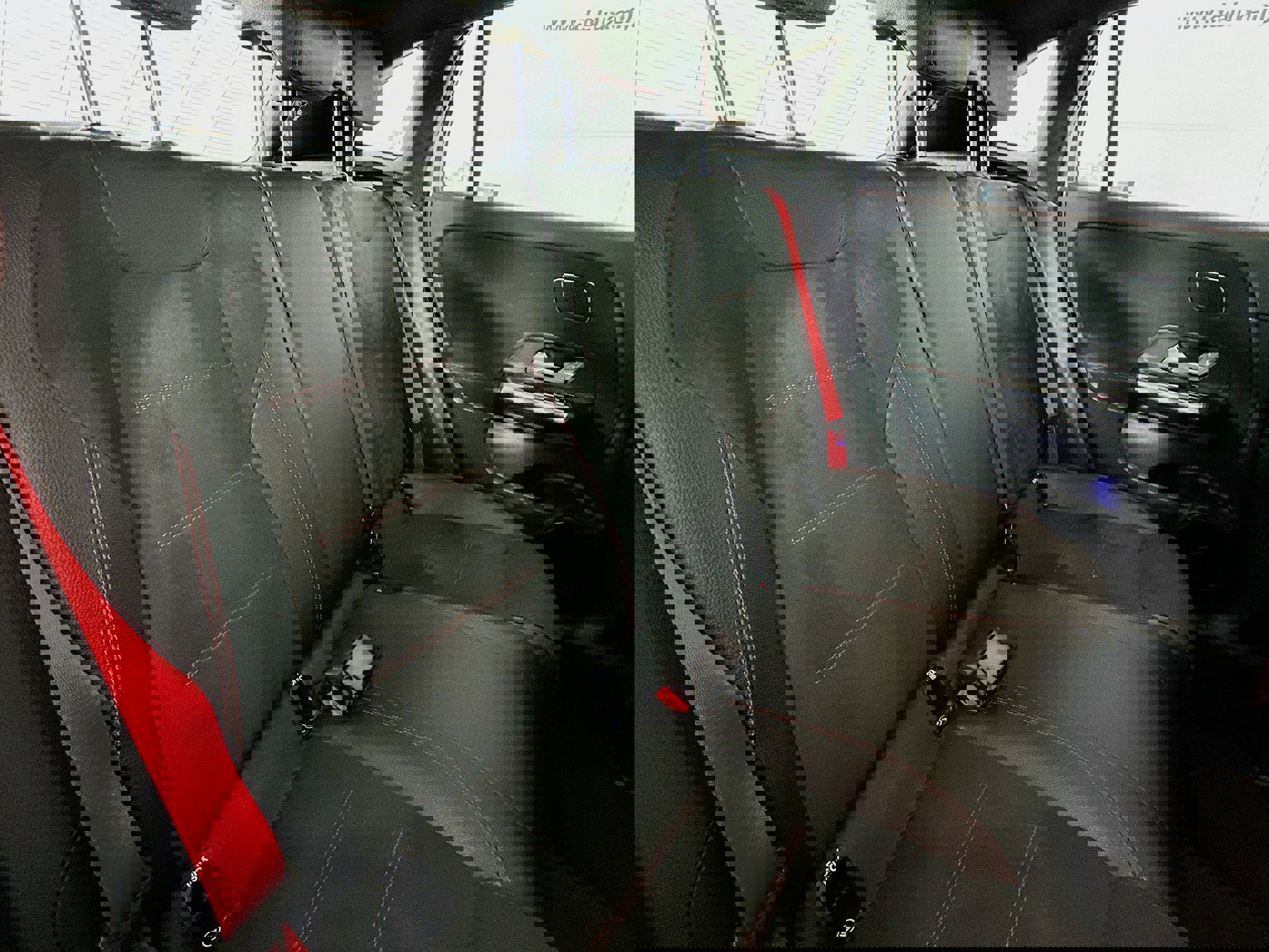 Used 2021 Mercedes-Benz GLA 35 AMG 4MATIC image 31