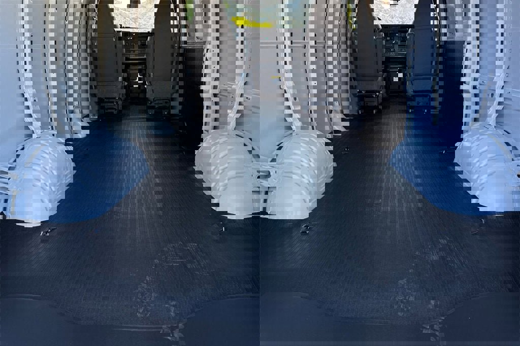 New 2025 Chevrolet Express 2500 w/ Enhanced Convenience Package image 15