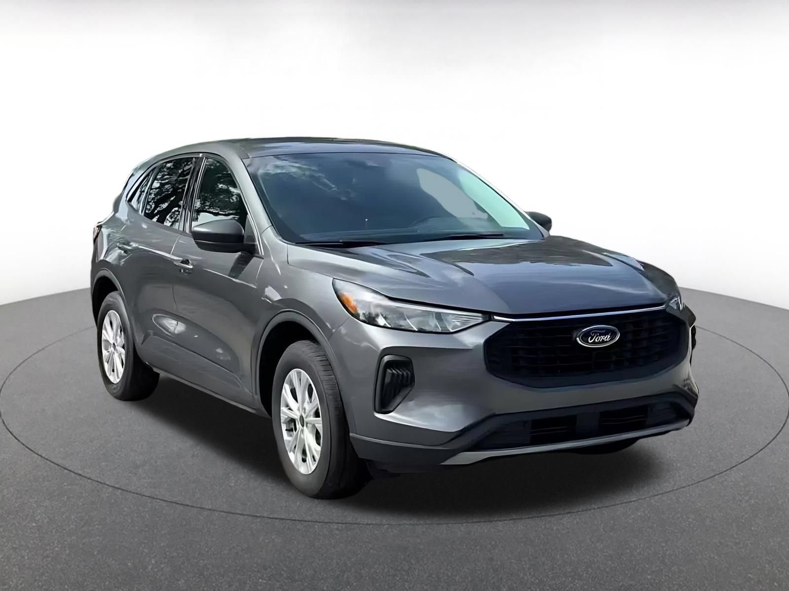 Used 2024 Ford Escape Active AWD/4WD image 3