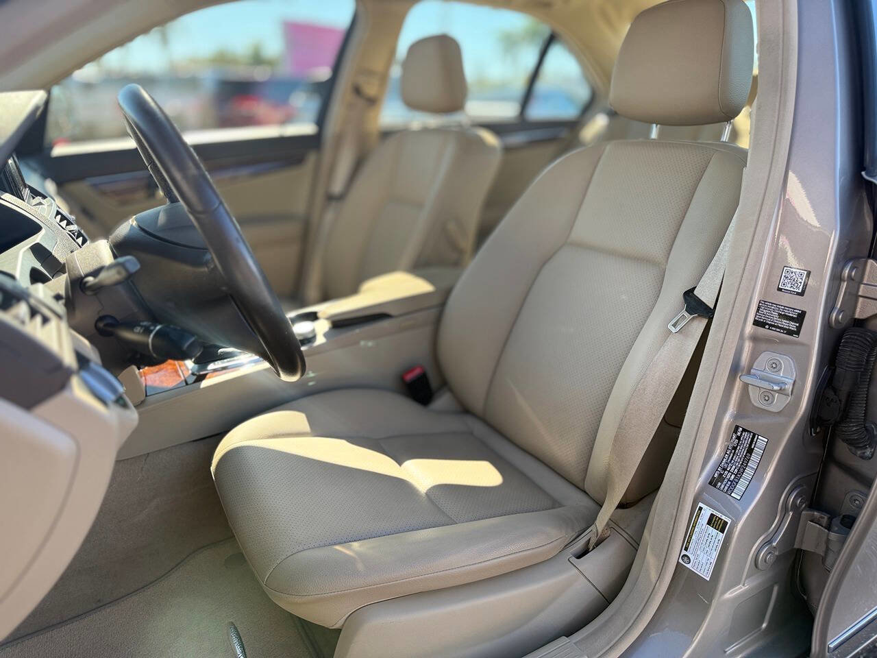 Used 2009 Mercedes-Benz C 300 4MATIC Sedan image 18