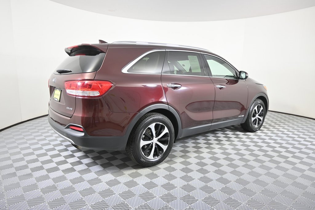 Used 2017 Kia Sorento EX w/ EX Advanced Touring Package image 6