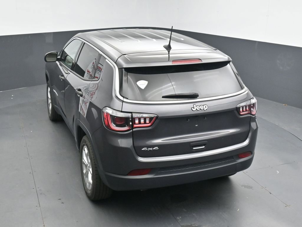 Used 2024 Jeep Compass Sport AWD/4WD image 14