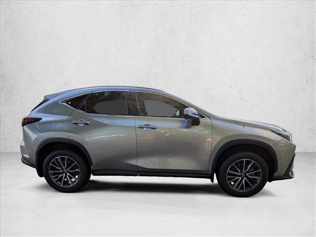 Used 2022 Lexus NX 250 FWD w/ Towing Package (2000 Lbs) image 4