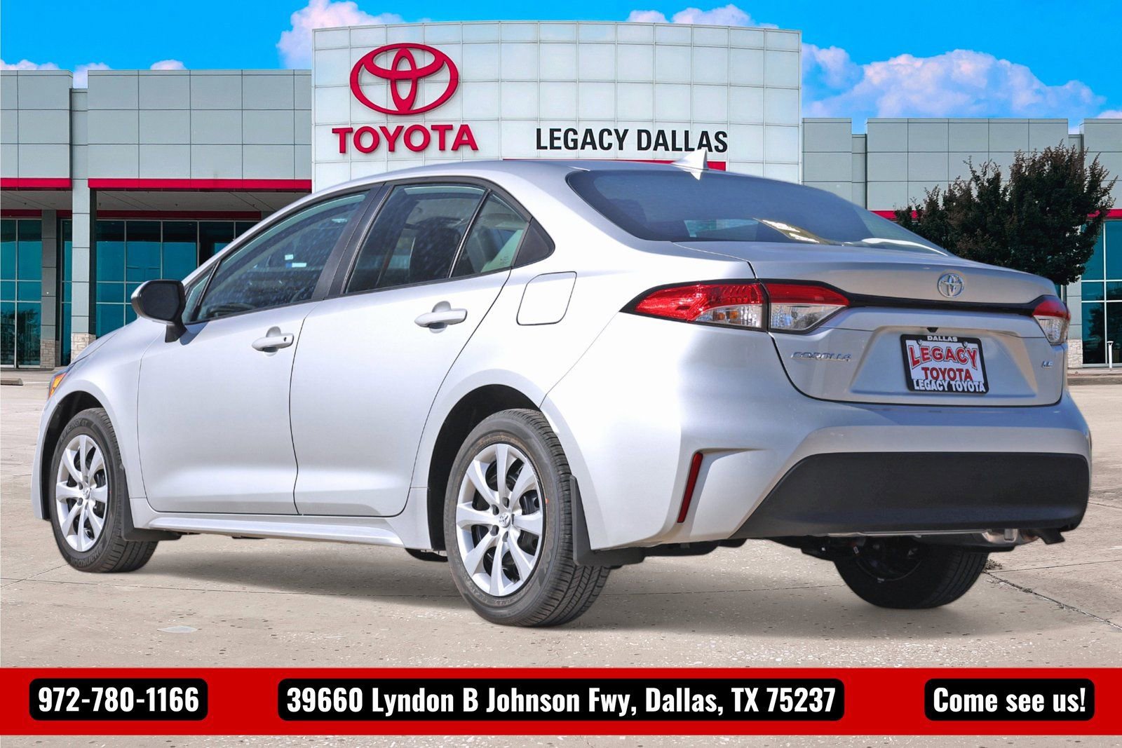 Used 2024 Toyota Corolla LE image 6
