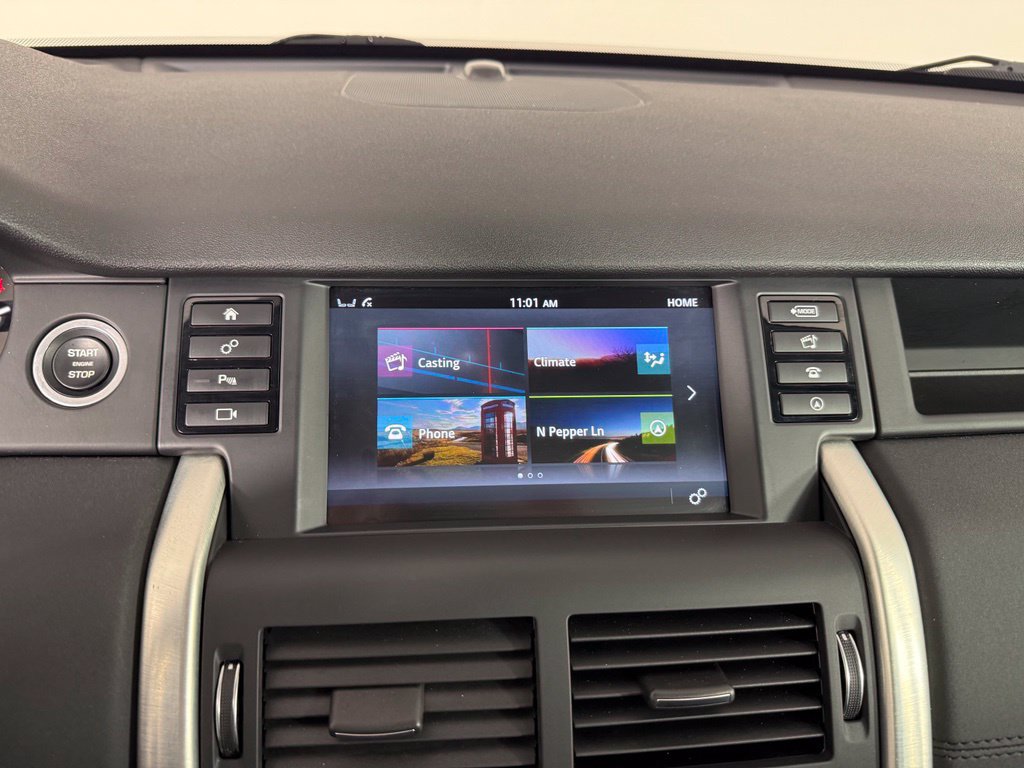 Used 2019 Land Rover Discovery Sport HSE AWD/4WD image 14