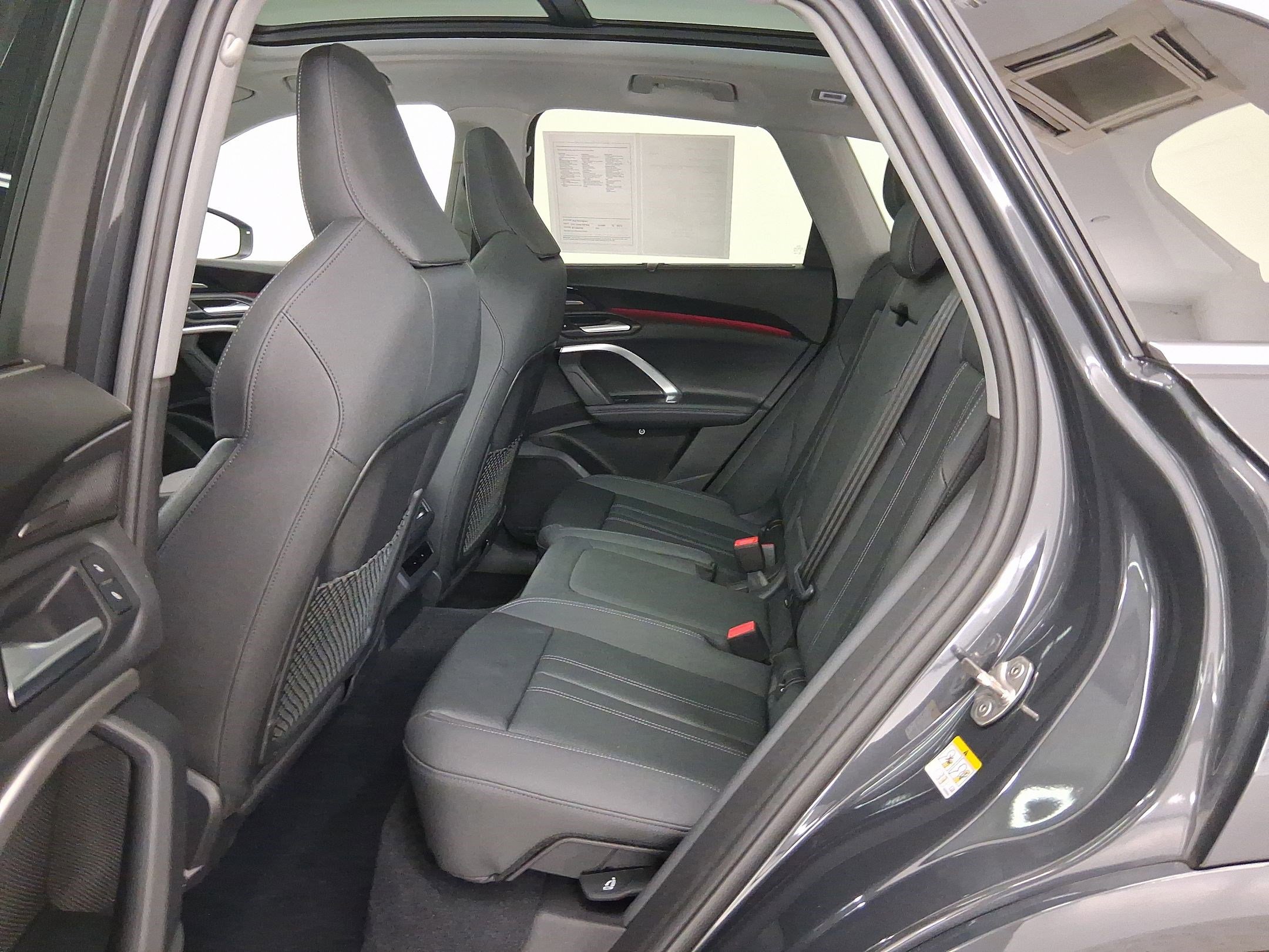 Used 2025 Audi Q5 Premium Plus w/ Premium Plus image 13