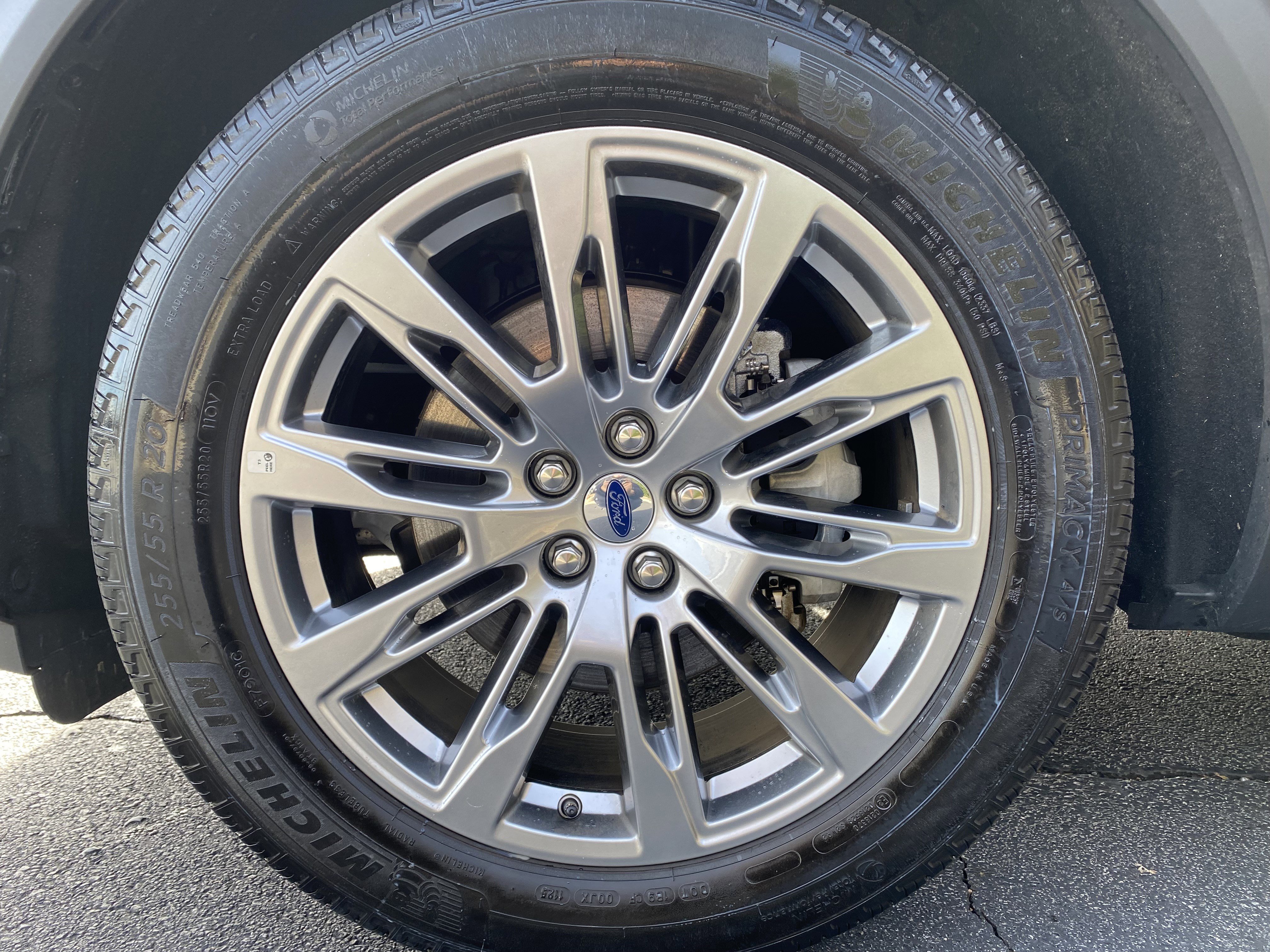 Used 2025 Ford Explorer Platinum image 43