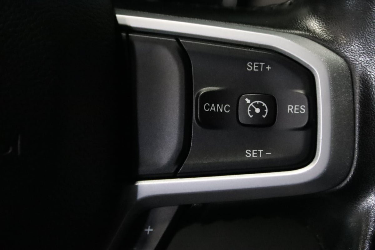 Used 2023 RAM 1500 Big Horn AWD/4WD image 18