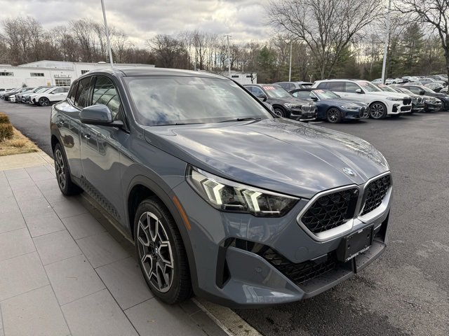 Used 2025 BMW X2 xDrive28i w/ Technology Package image 5