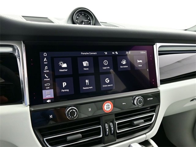 New 2026 Porsche Macan image 10