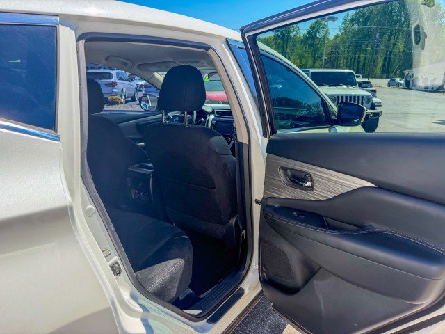 Used 2018 Nissan Murano S image 13