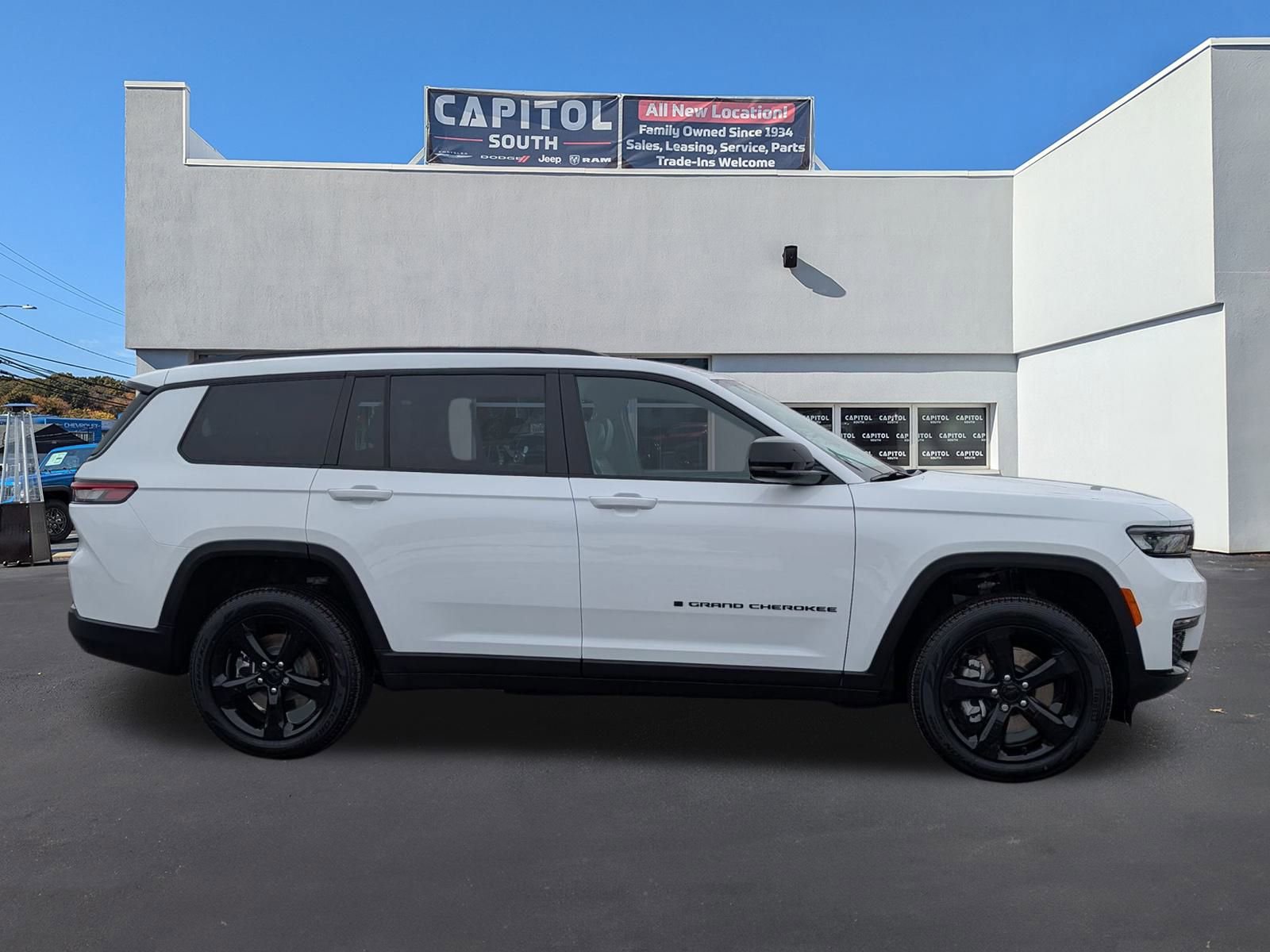 New 2025 Jeep Grand Cherokee L Limited image 2