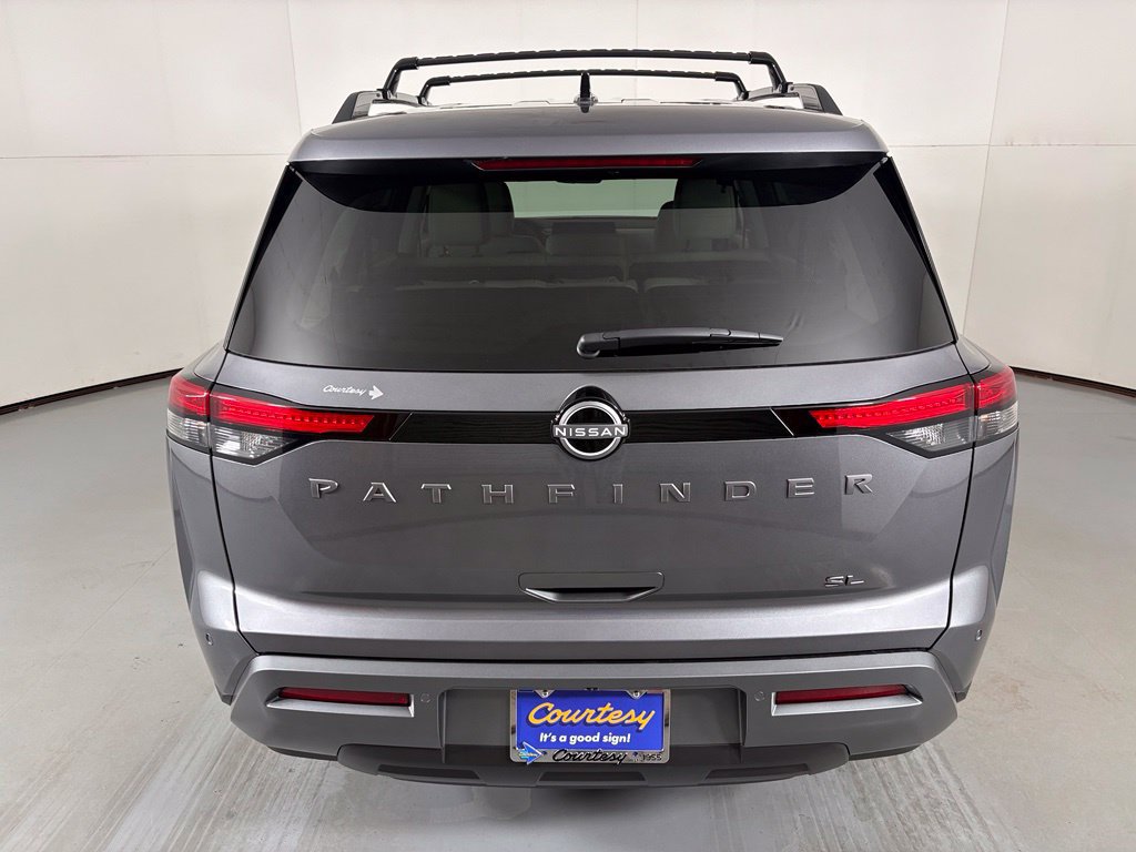 New 2026 Nissan Pathfinder SL FWD image 7