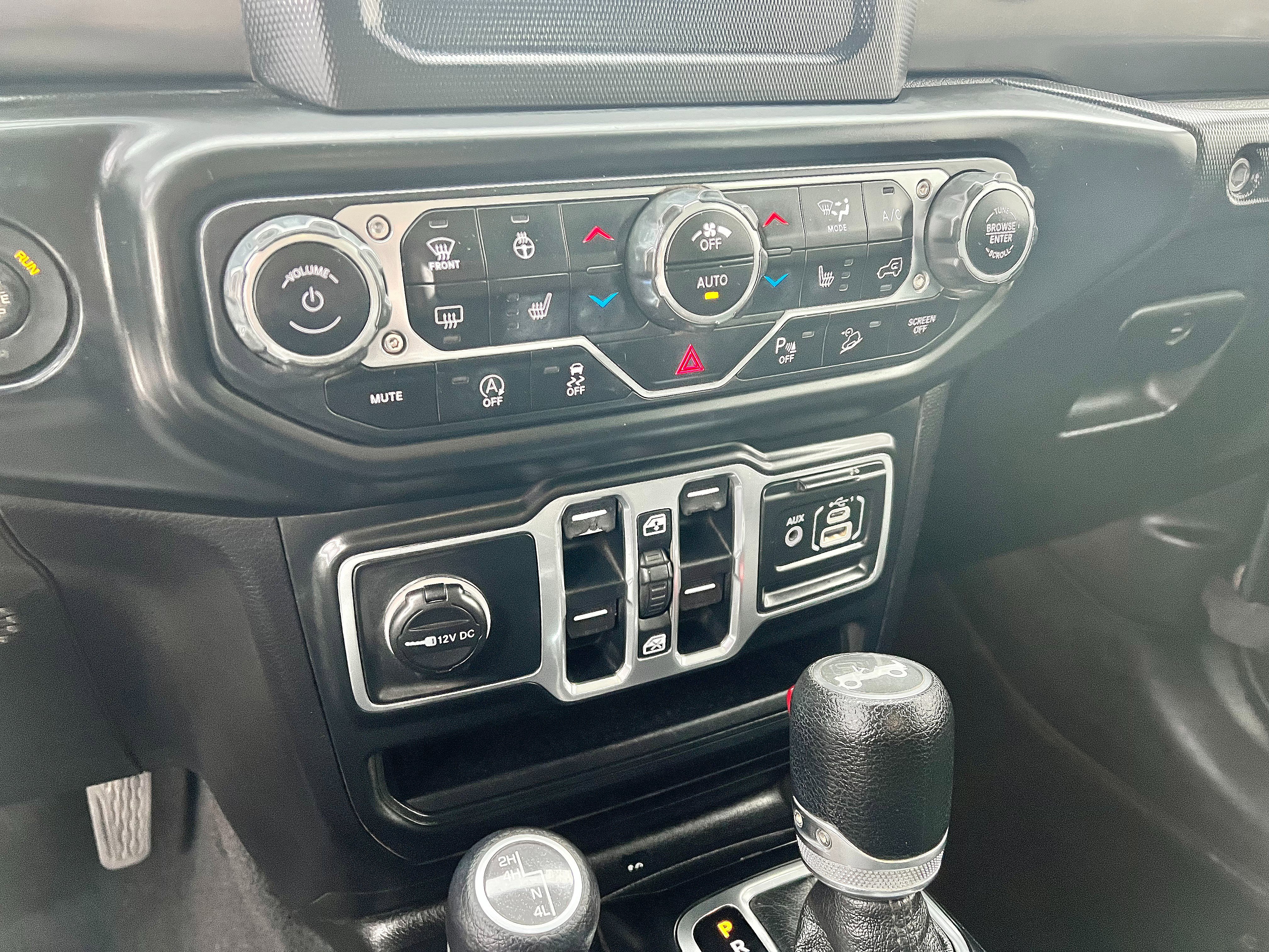 Used 2018 Jeep Wrangler Unlimited Sport S image 18