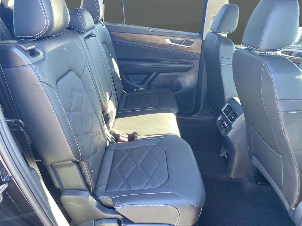 New 2026 Volkswagen Atlas SE image 41