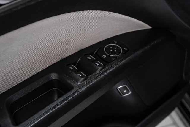 Used 2017 Ford Fusion S image 37