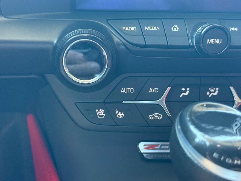 Used 2016 Chevrolet Corvette Z06 w/ 3LZ Preferred Equipment Group RWD image 15