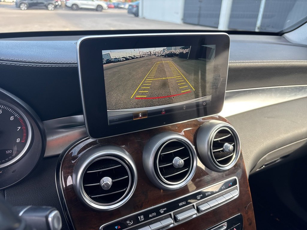 Used 2016 Mercedes-Benz GLC 300 4MATIC image 27