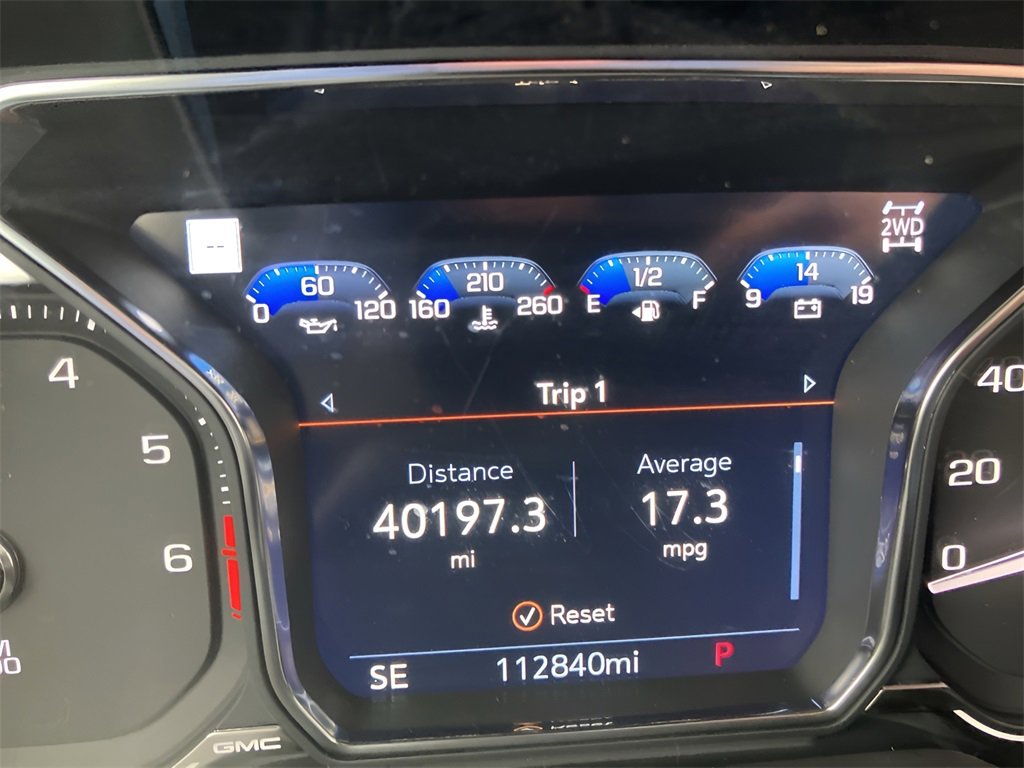 Used 2021 GMC Yukon XL AT4 w/ AT4 Premium Plus Package image 14