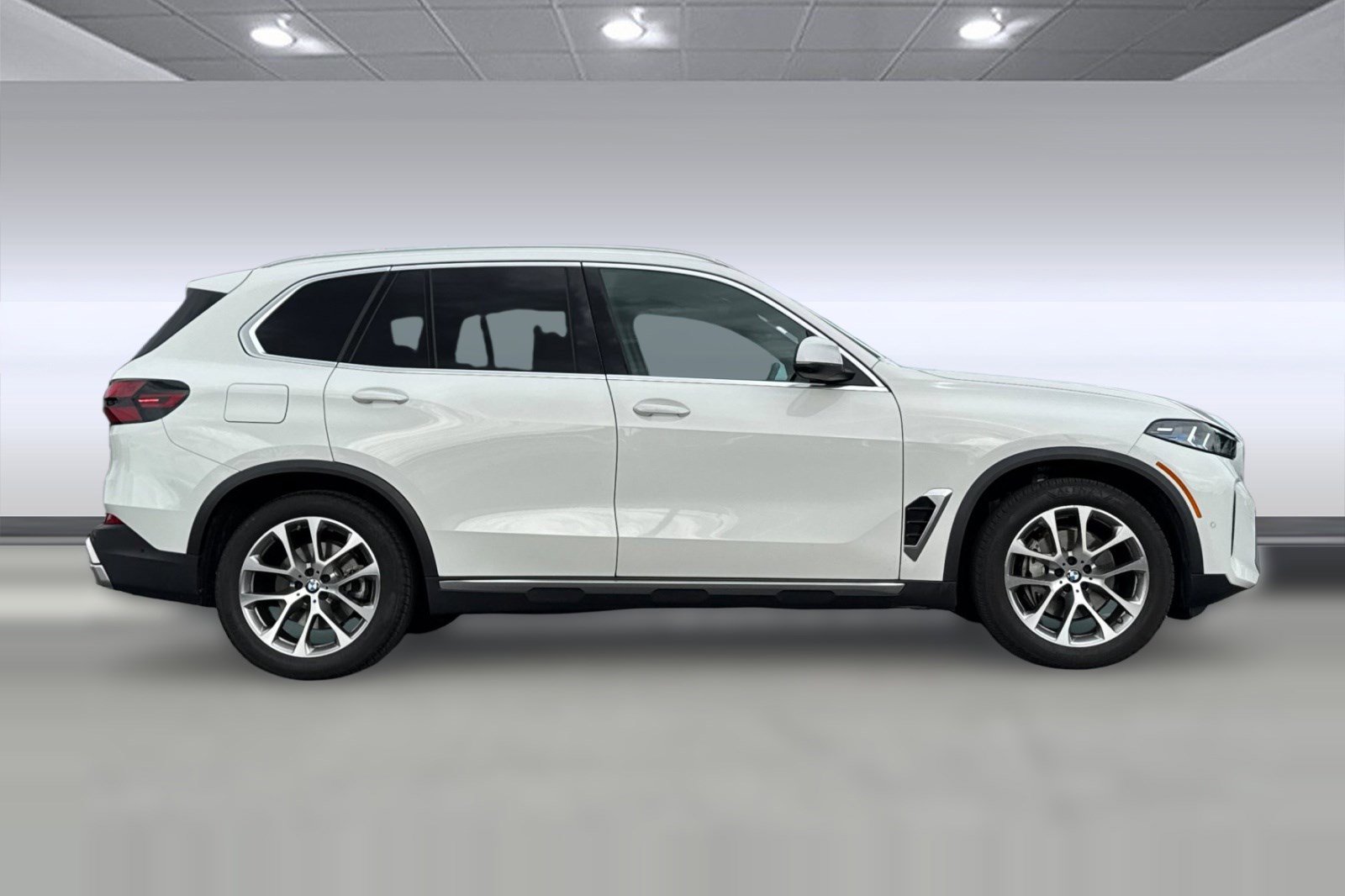 Used 2025 BMW X5 xDrive40i image 7