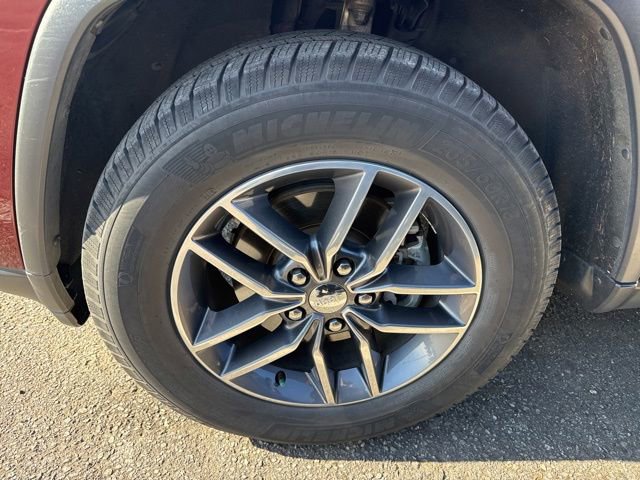Used 2017 Jeep Grand Cherokee Limited w/ Trailer Tow Group IV AWD/4WD image 5