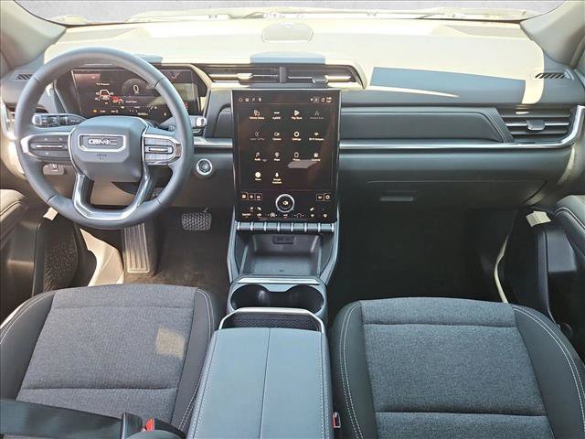 Certified 2026 GMC Terrain Elevation w/ LPO, Floor Liner Package AWD/4WD image 23