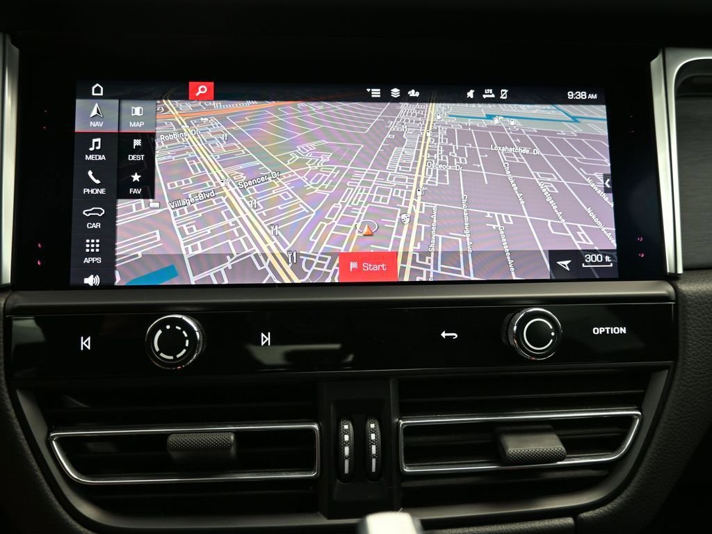 Certified 2022 Porsche Macan GTS AWD/4WD image 19