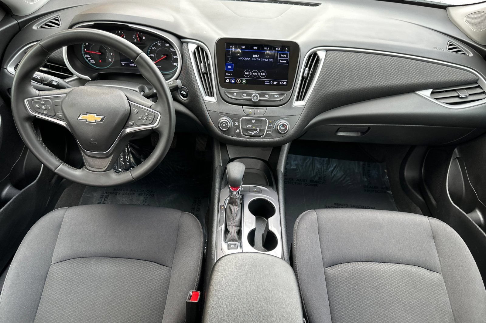 Used 2025 Chevrolet Malibu RS FWD image 14