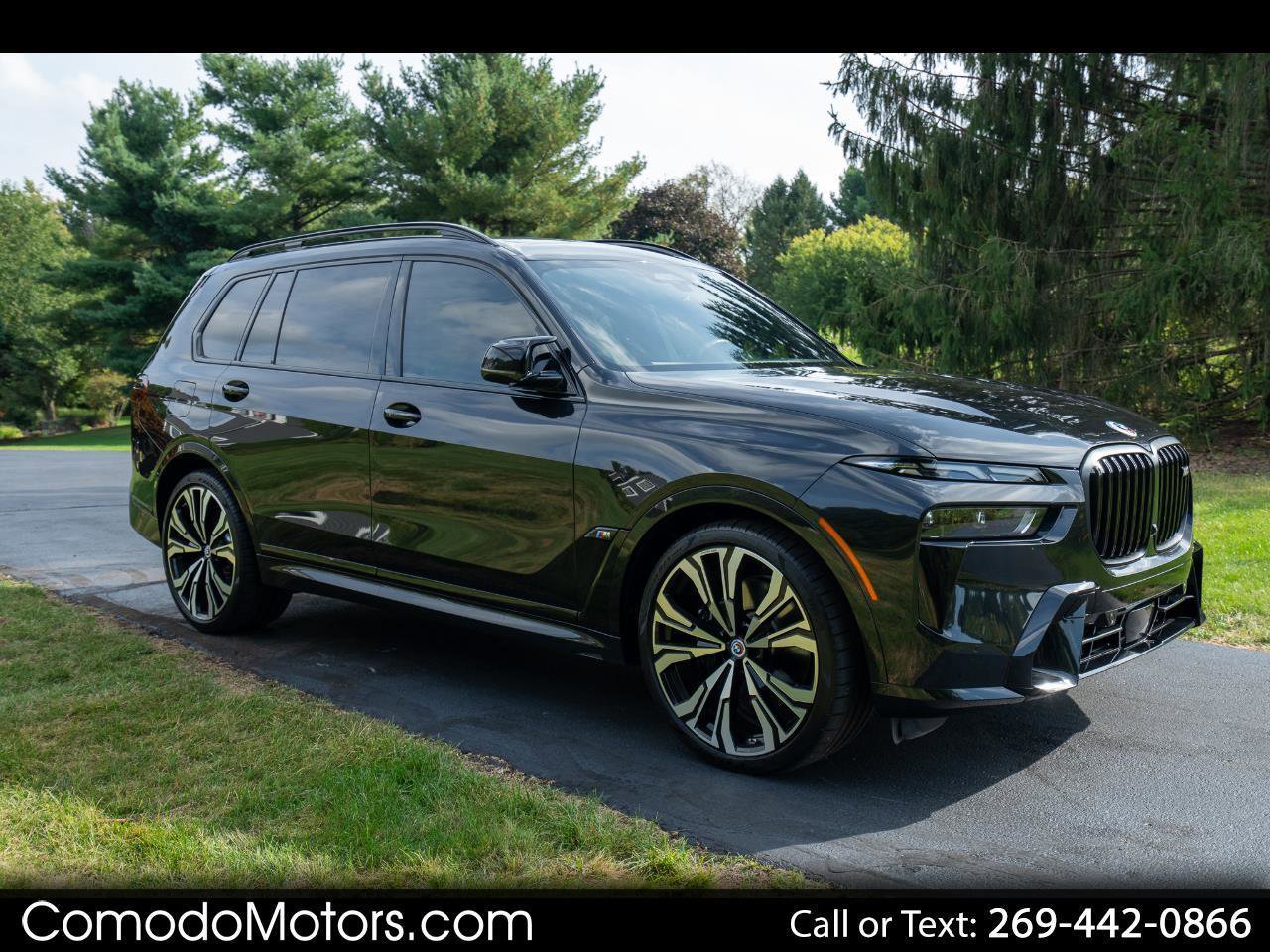 Used 2023 BMW X7 M60i image 1