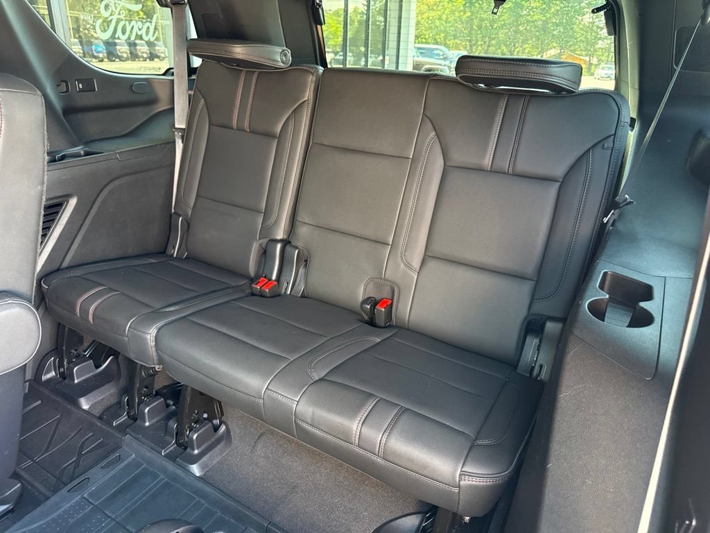 Used 2022 Chevrolet Tahoe RST w/ Luxury Package RWD image 36