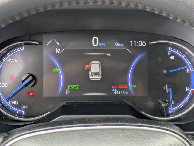 Used 2024 Toyota RAV4 SE image 21