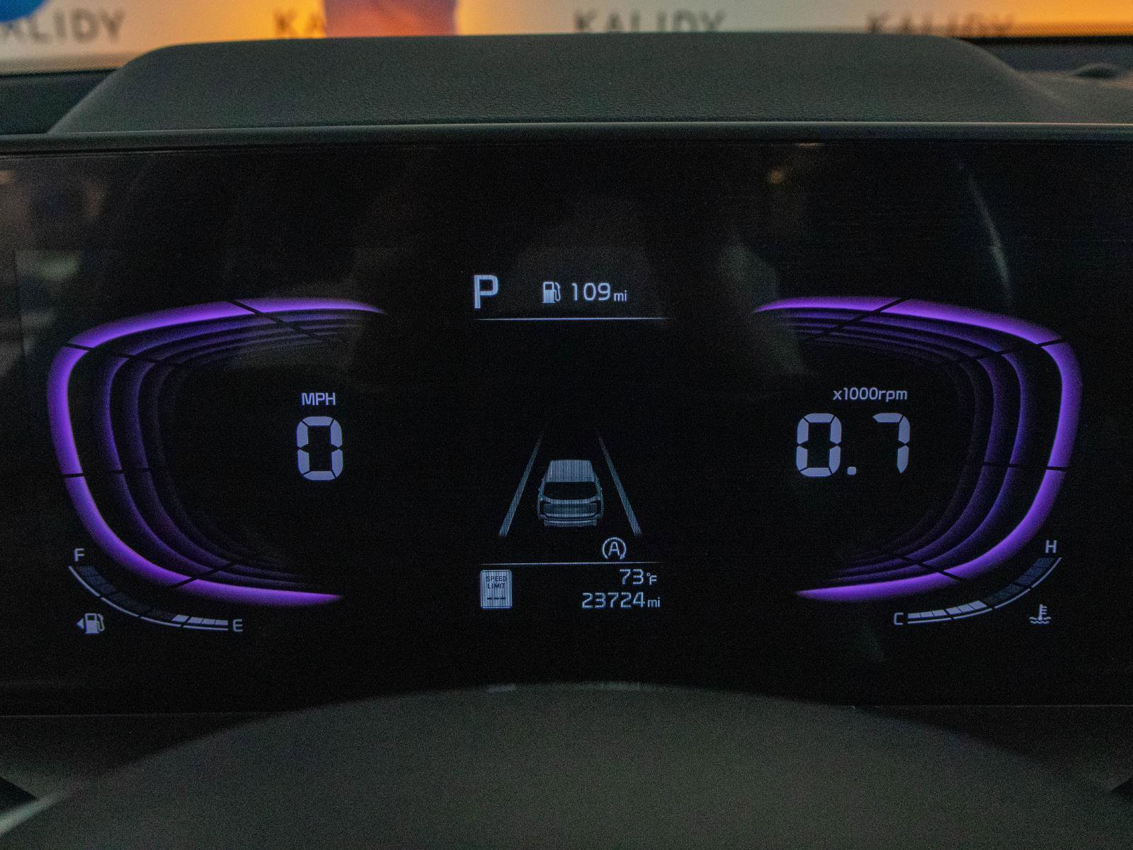 Used 2025 Kia Telluride S image 16