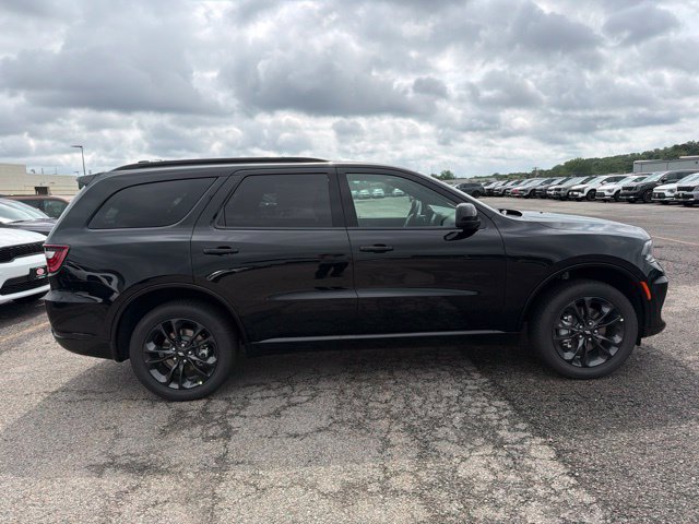 New 2026 Dodge Durango GT w/ Blacktop Package AWD/4WD image 2