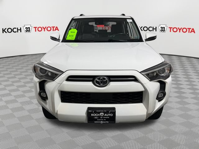 Used 2023 Toyota 4Runner SR5 Premium AWD/4WD image 2