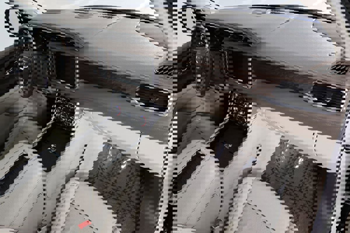 Used 2021 GMC Yukon XL Denali w/ Denali Ultimate Package image 41