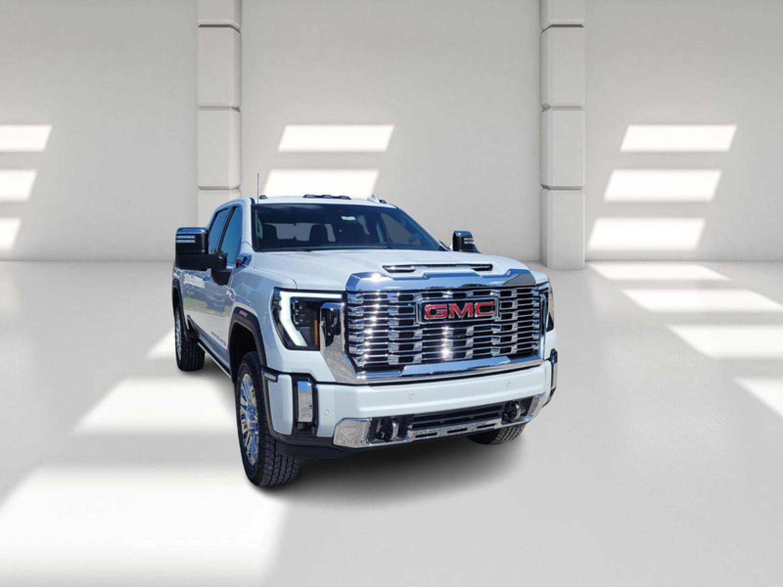 New 2026 GMC Sierra 2500 Denali w/ Denali Reserve Package AWD/4WD image 3