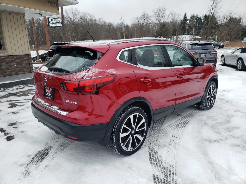 Used 2017 Nissan Rogue Sport SL image 7