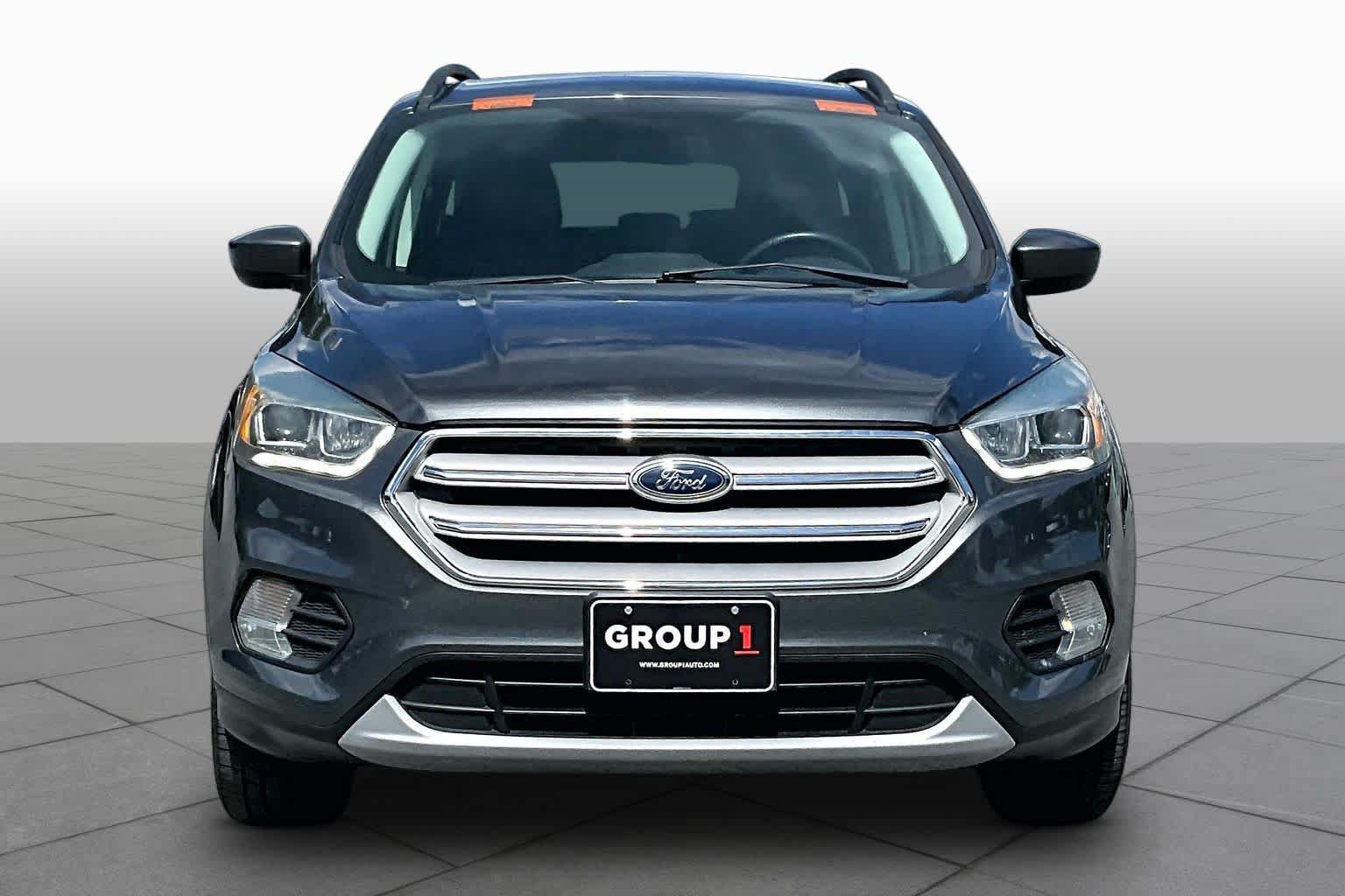 Used 2019 Ford Escape SEL AWD/4WD image 4