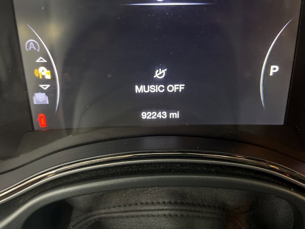 Used 2021 Jeep Grand Cherokee High Altitude image 11