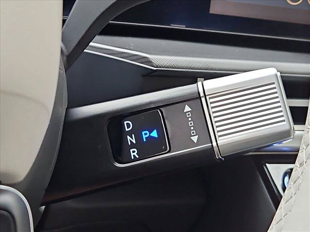 New 2027 Hyundai Santa Fe SEL FWD image 16