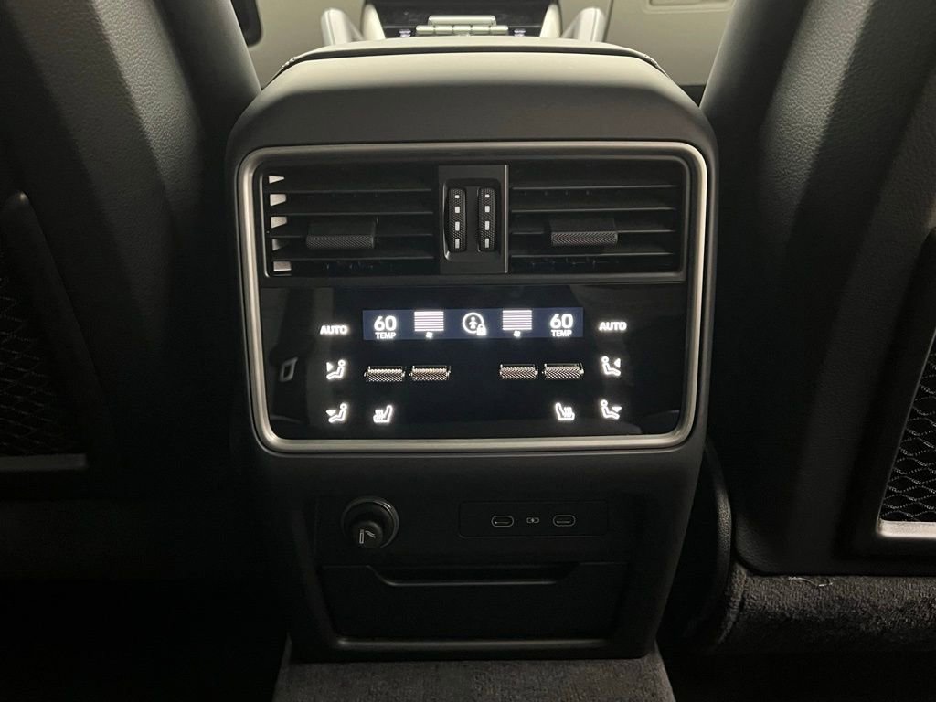 New 2026 Porsche Cayenne S image 17